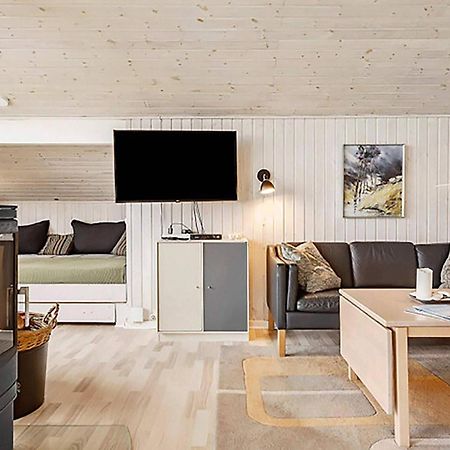 6 Person Holiday Home In Otterup Extérieur photo