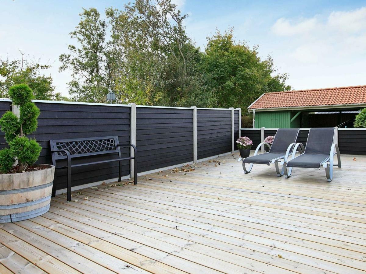 6 Person Holiday Home In Otterup Extérieur photo